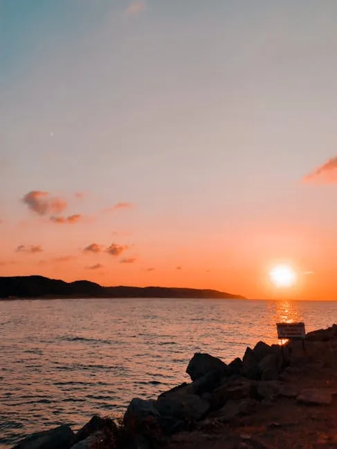 Couchers de soleil sur le Trieste travel tourism landmark