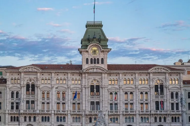Croisi res au d part Trieste travel tourism landmark
